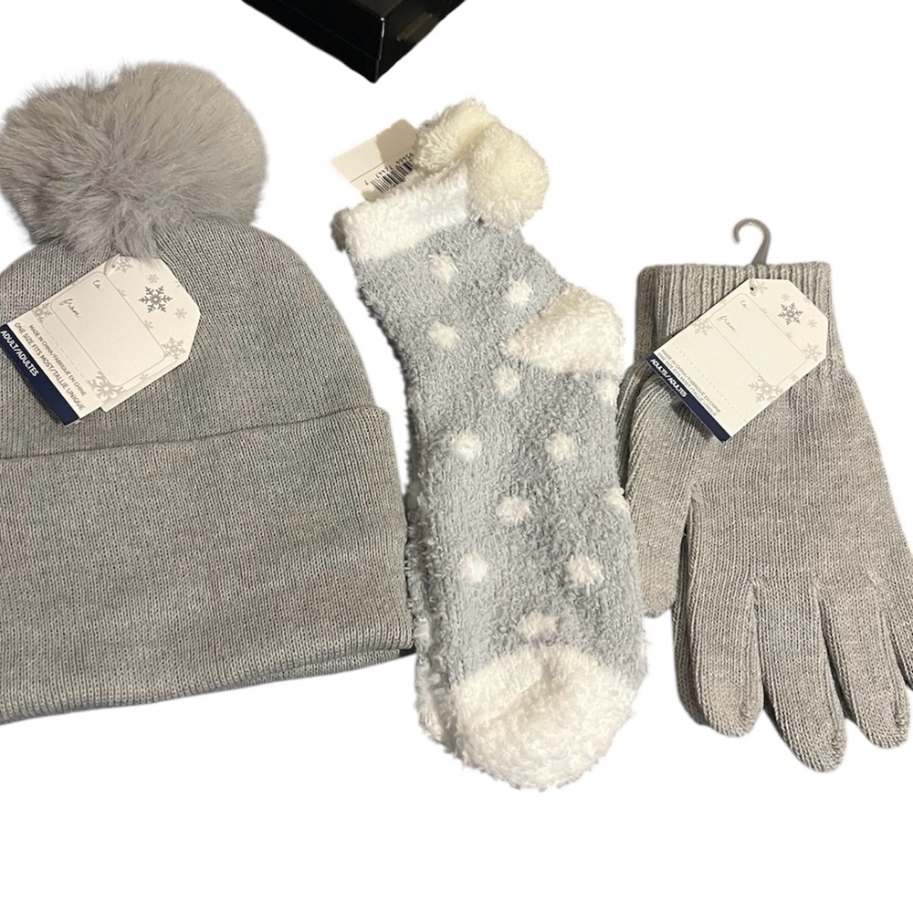 Men's Gray Knit Gloves